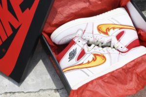 AIR JORDAN 1 RETRO HIGH OG "PHANTOM"のリメイクスニーカーが限定販売